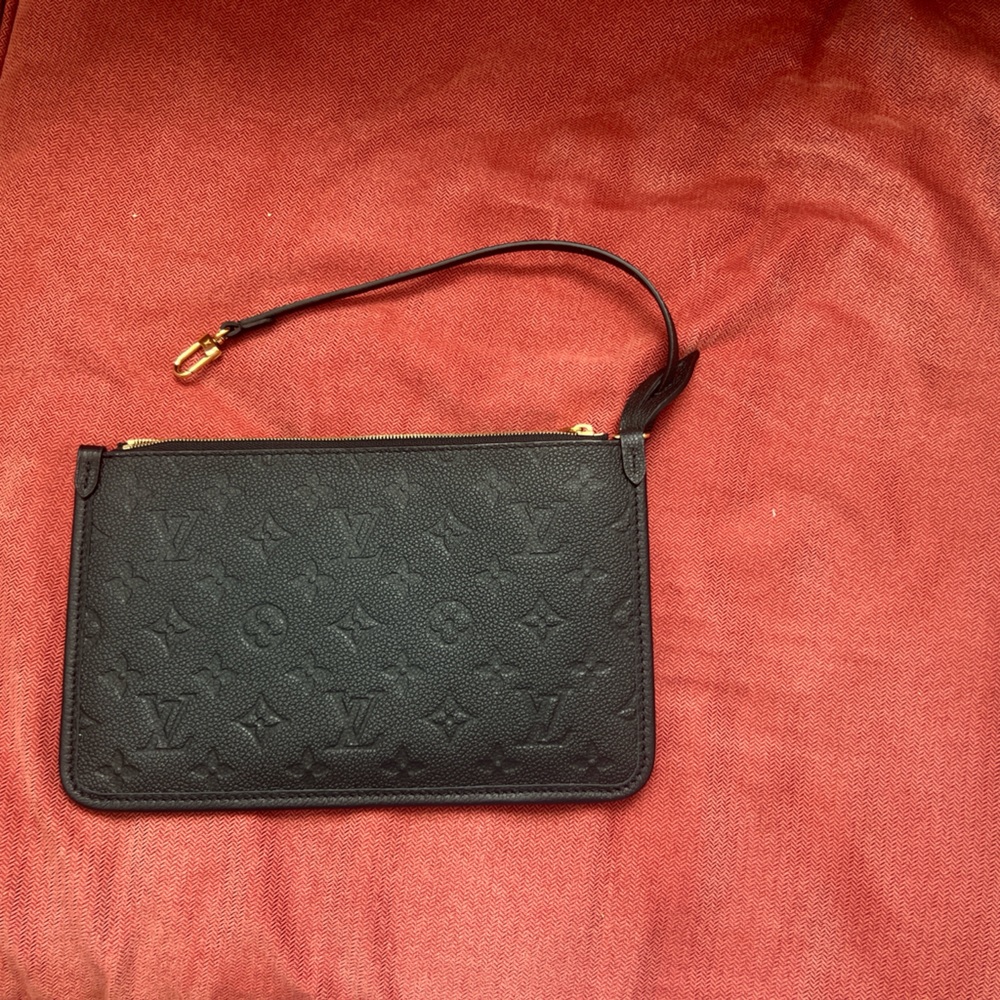 LOUIS VUITTON Empreinte Carryall PM Pochette in Black gold zipper navy interior
